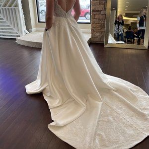 Martina Liana Wedding Dress